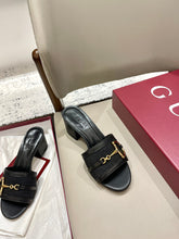 China Replica Gucci Women Shoes 91usd Only